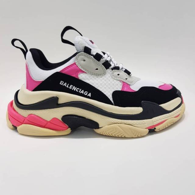 Sepatu Wanita Balenciaga Triple S Black White Pink