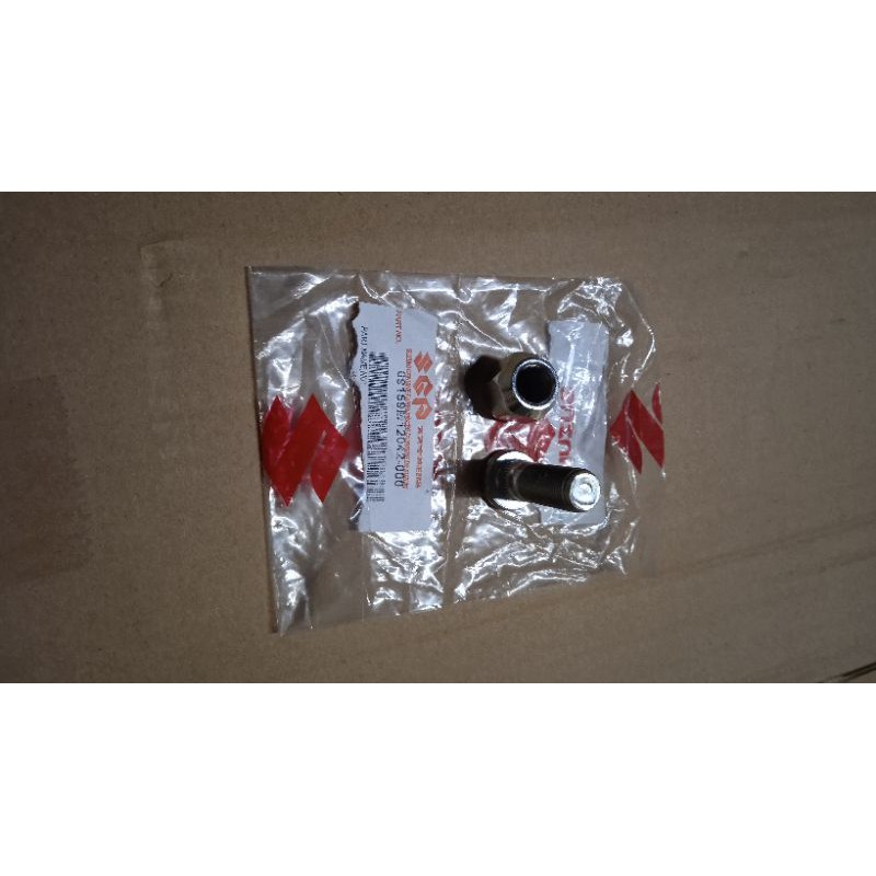 baut+mur roda depan apv ori