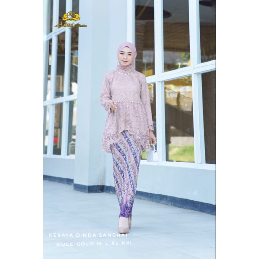 Kebaya Dinda Sanghay / Kebaya Modern Wisuda / Kebaya Lamaran / Kebaya Brukat Payet Modern / Kebaya Tunik / Kebaya Wisuda / Kebaya Tunangan