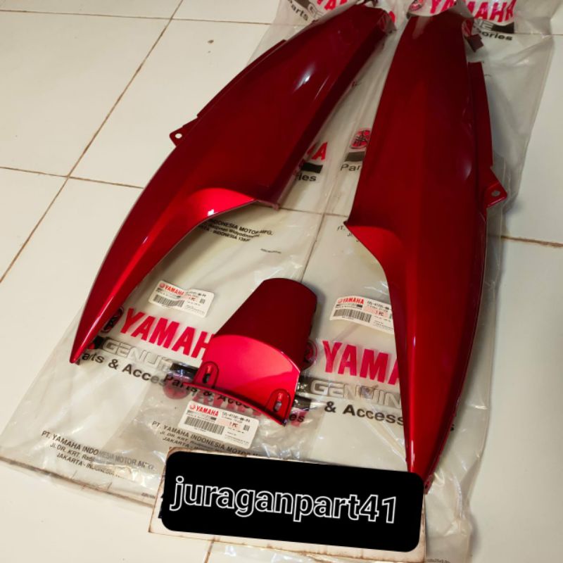 body samping mio sporty original merah marun sambungan body mio sporty merah maron original yamaha b
