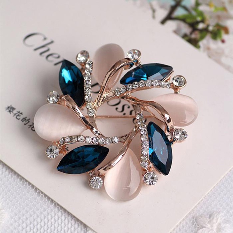 1pc Bros Pin Desain Bunga Bauhinia Hias Kristal Untuk Wanita