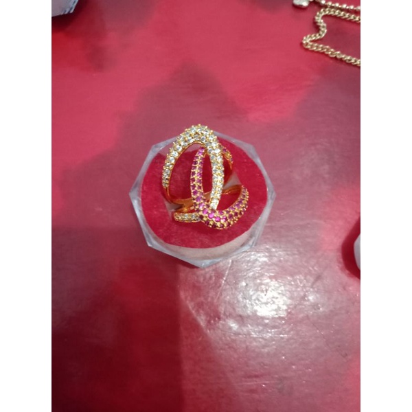 cincin emas bangkok