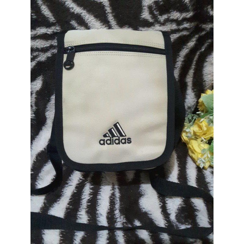 Adidas Sling Bag Tas Selempang Adidas Preloved Keren