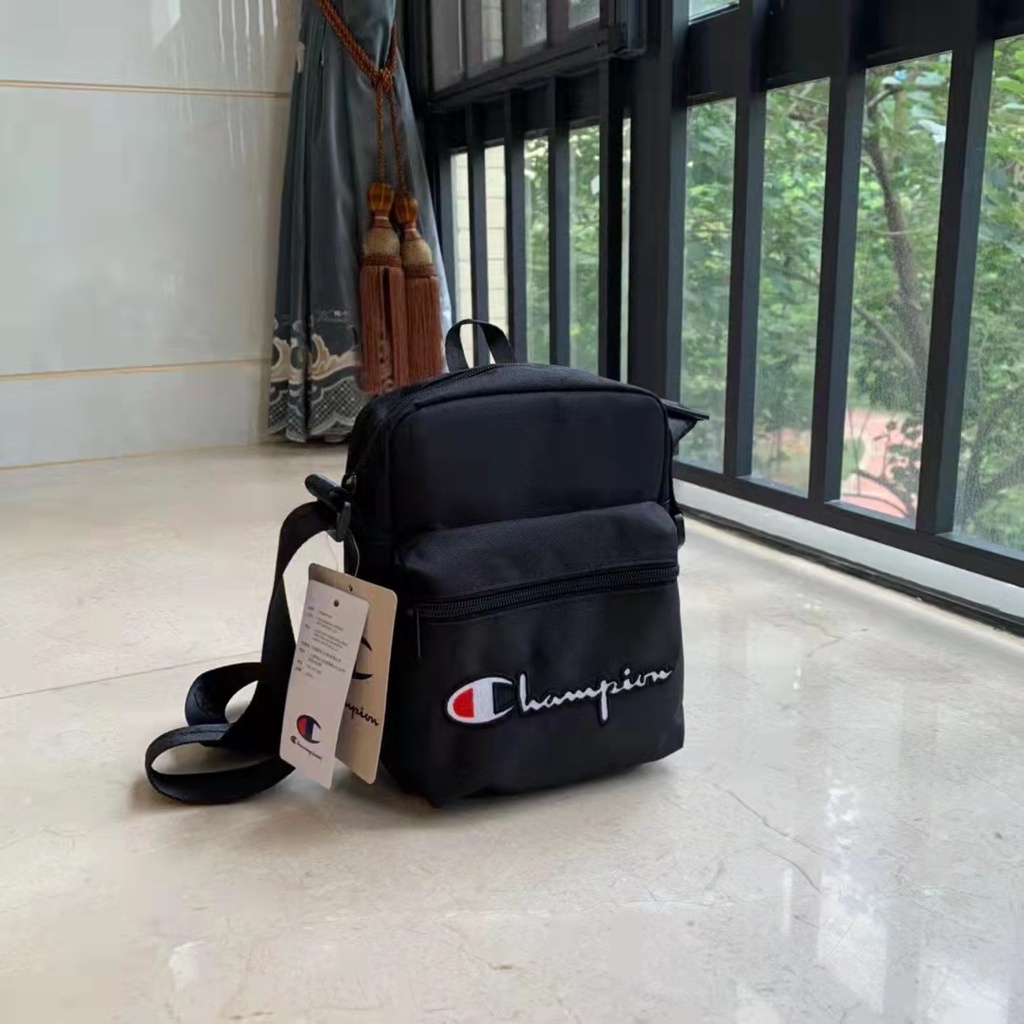 Tas Selempang Champion Crossbody