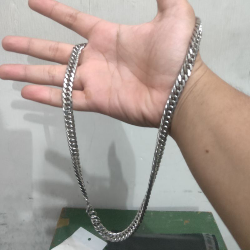 Kalung titanium rantai size besar untuk pria anti karat