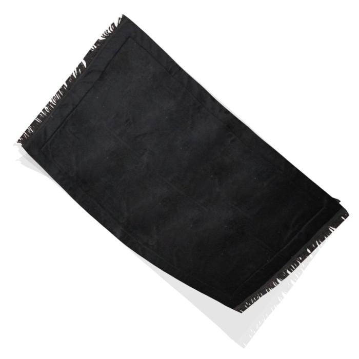sajadah polos hitam