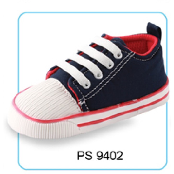 SEPATU ANAK KETS HITAM PS 9402