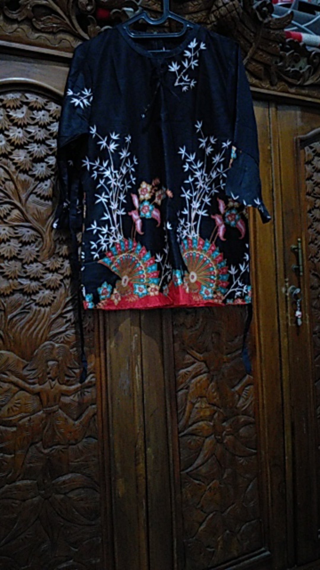 Atasan Batik Dolby Dolbi Dobby Doby Tenun Sutra Tulis Halus Katun Atbm Baron ,sarombit Atasan