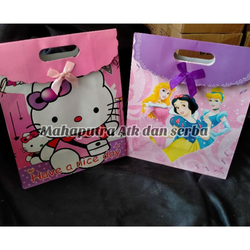 

Tas Kado/ Paper Bag High Quality/ Tas Kertas Kado Lucu