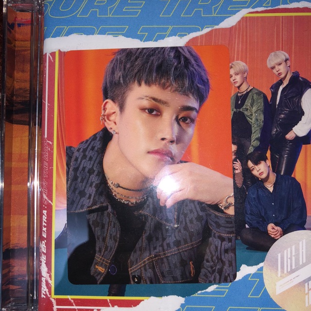 Ateez album japan booked