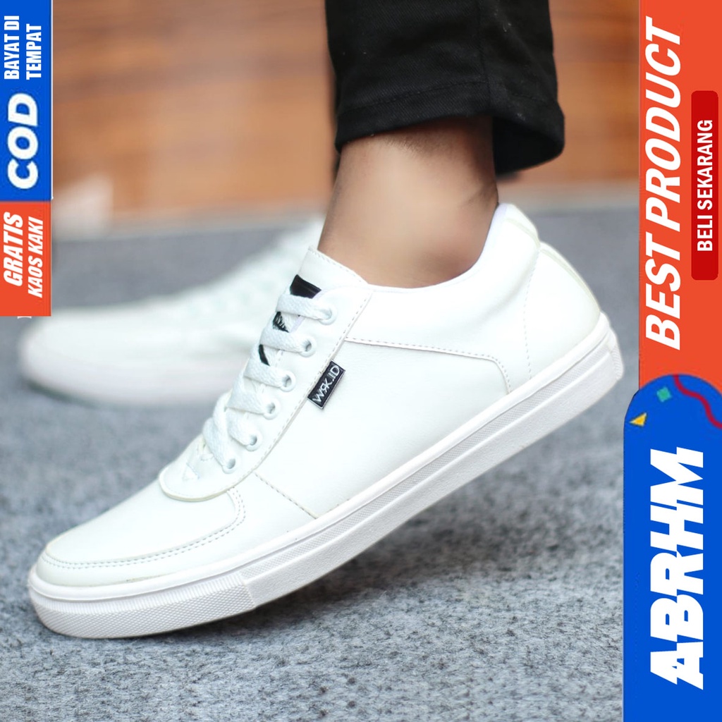 Sepatu Sneakers Pria Sepatu Casual Pria Kulit Pu Sepatu Kerja Kuliah Kondangan Sepatu Hitam Pria MANLY ABRHM