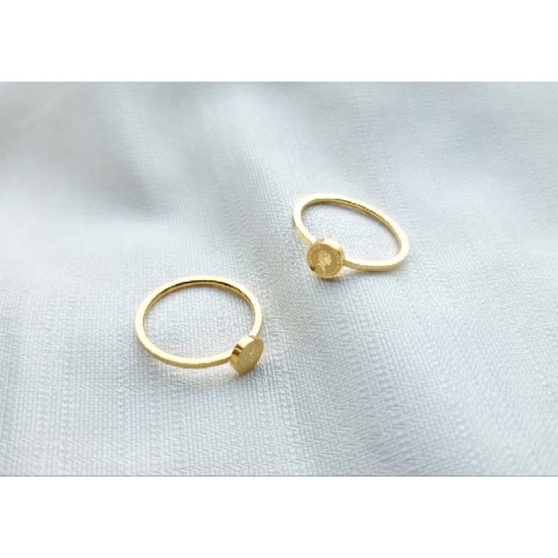 Cincin Titanium Koin kecil Elizabet import, Fashion wanita