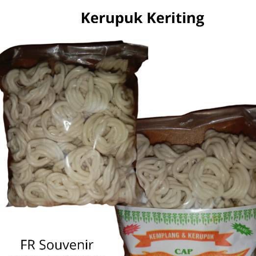 

1 KG Kerupuk Keriting Kemplang Keriting Kempelang Keriting Mentah Ikan Palembang Super