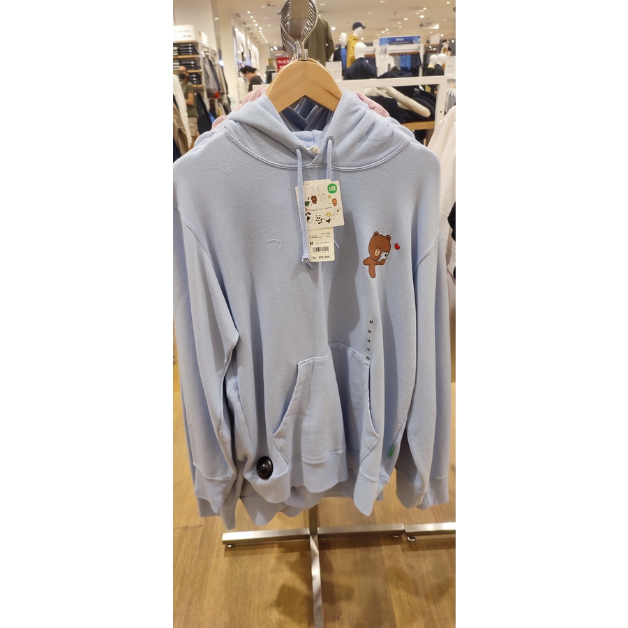 UNIQLO - MEN Sweater Hoodie Line Friends Lengan Panjang
