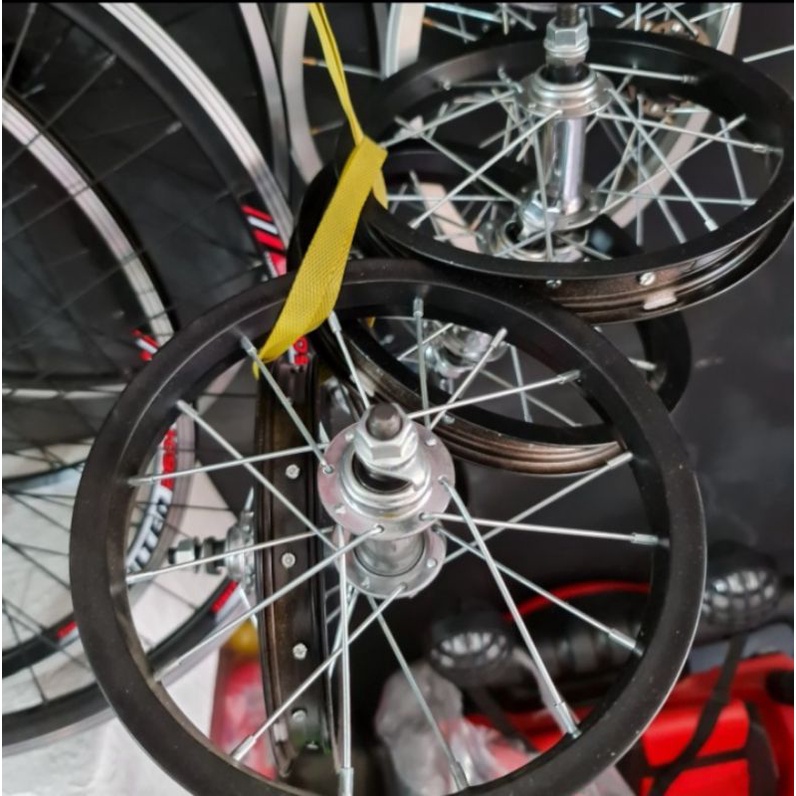 Velg Set Sepeda ukuran ban 12 sepeda anak atau pushbike sudah jadi
