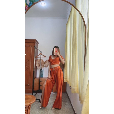 Carmelita set/Set sexy/putih/Baju rayon cantik/hijau/Set Premium/Baju bali/Baju liburan/Rok mini/Top