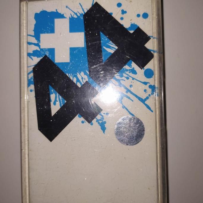 Kaset +44 - plus 44 - blink 182 DISKON