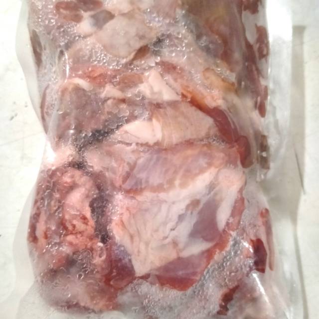 

Tulang Tetelan Paha Kambing Fresh Frozen Beku 500gr