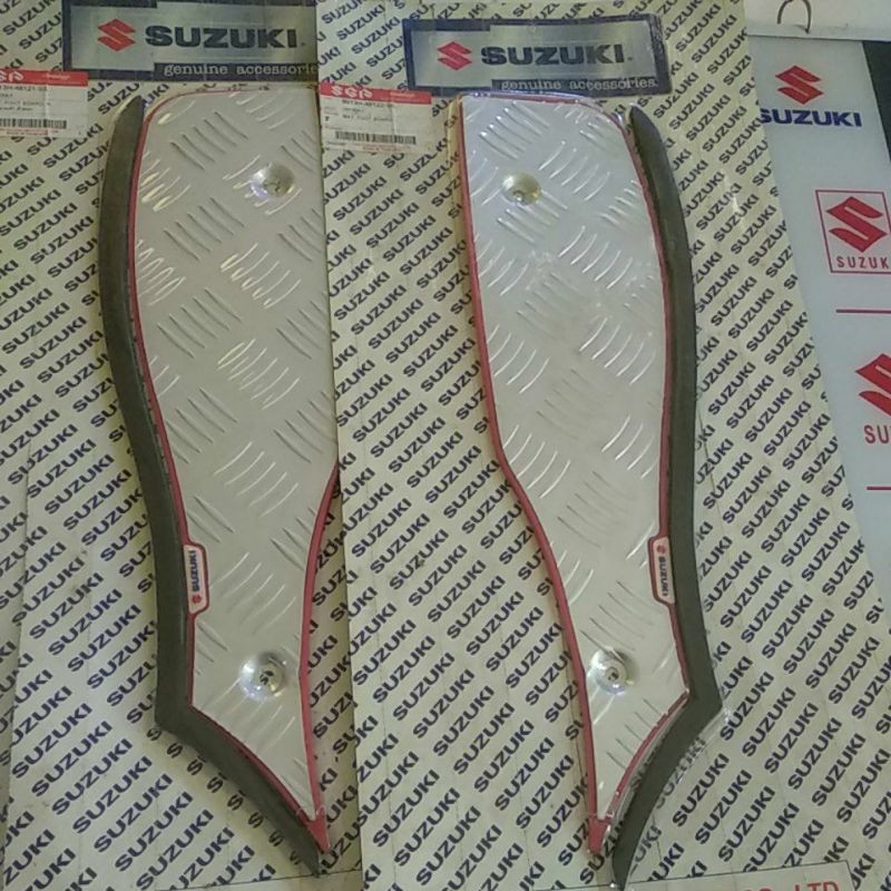 alas pijakan kaki suzuki skywave, original SGP/SGA thailand.