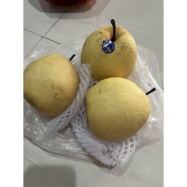 

pear Sweet Honey Yuji fresh 1 kg