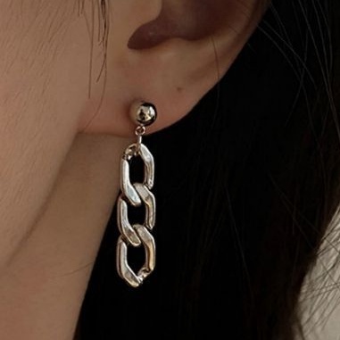 Anting Tusuk Rantai Besar Big Alumunium Chain Stud Earrings