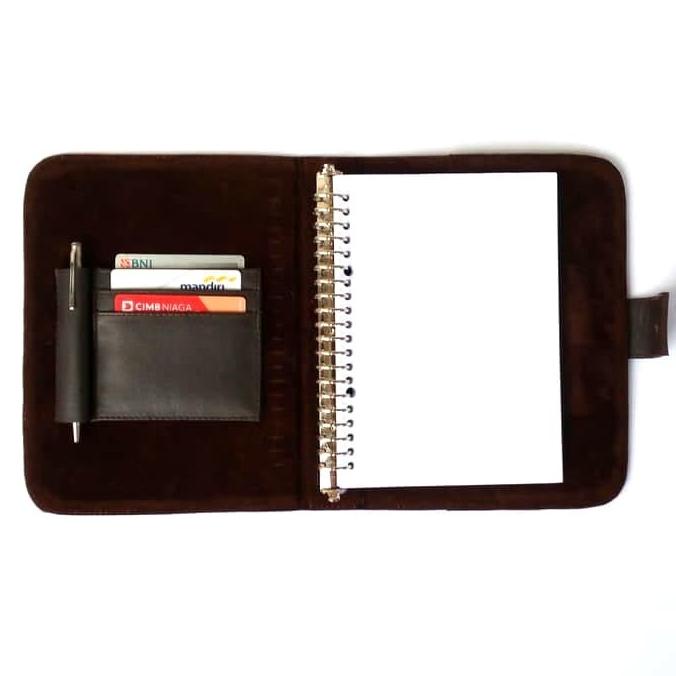 

[[COD]] Binder Kulit Sapi Asli Model Magnet FREE UKIR NAMA Untuk Kado/Hadiah TERBARU Kode 301