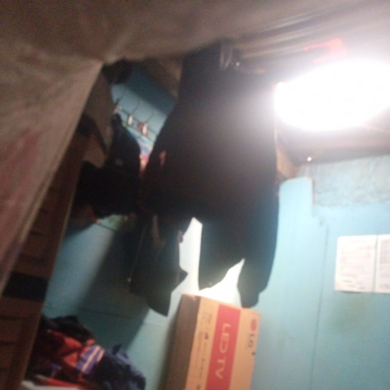 jaket.MGEE/hitam