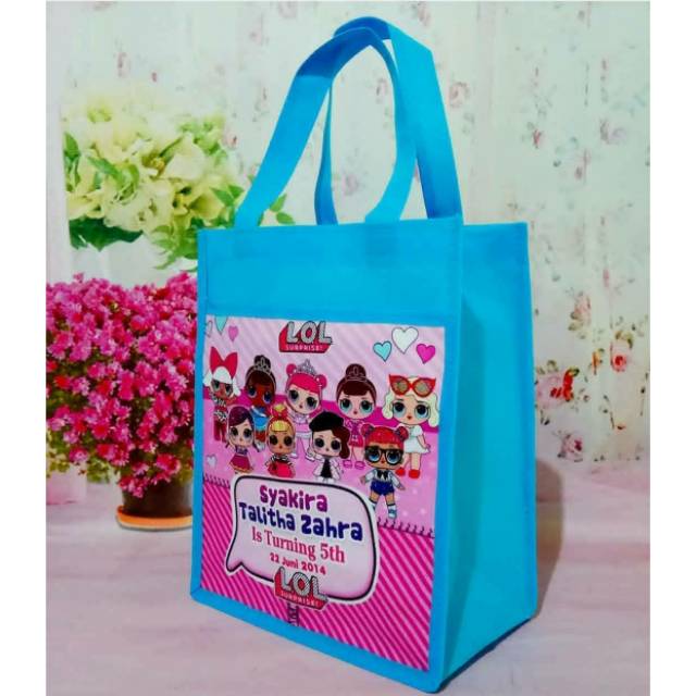 

Tas kantong spunbond/tas jinjing/tas souvenir/tas ultah