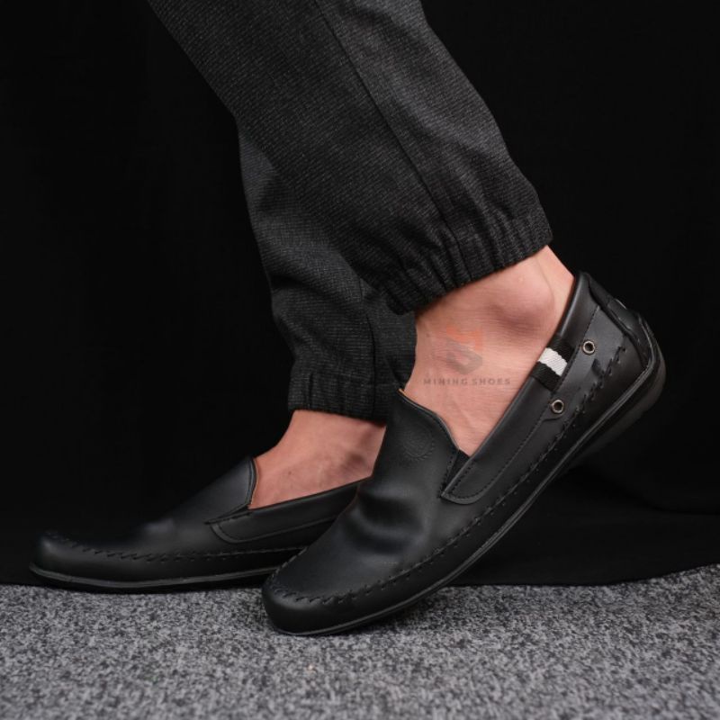 MINING - SCRAPER | Sepatu Kasual Loafers Formal Kerja Kantor Gaya Trendy