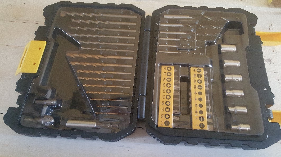 Mata Bor Mata Obeng Set Stanley Sta88546-xj 50 Pcs Accessories Set