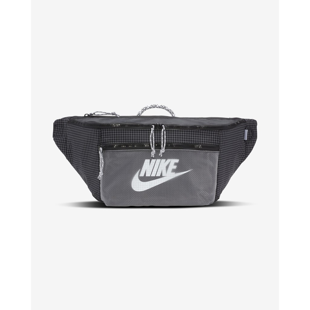 Nike Tech Hip Pack / Tas Selempang (ORIGINAL)