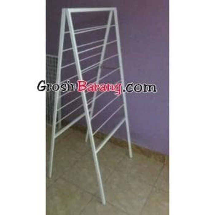 

Rak tempat untuk memasang bungkus kado kertas kado pajang di toko asesoris atk model a