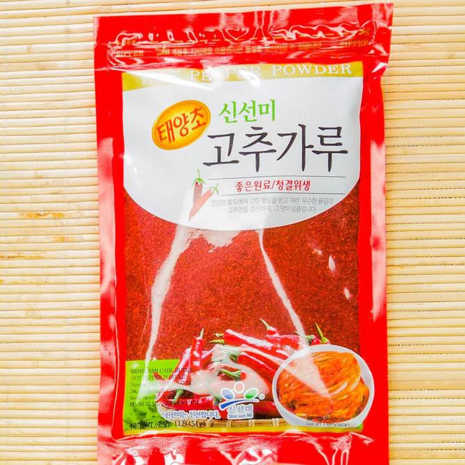 

BARU Gochugaru Hot Pepper Powder (bubuk Kasar) Shinsunmi - isi 454g