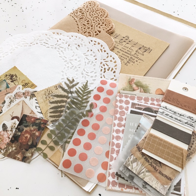 

[MIUKIEE] 50Pcs BEST SELLER BULLET JOURNAL KIT VINTAGE Scrapbook Decoration