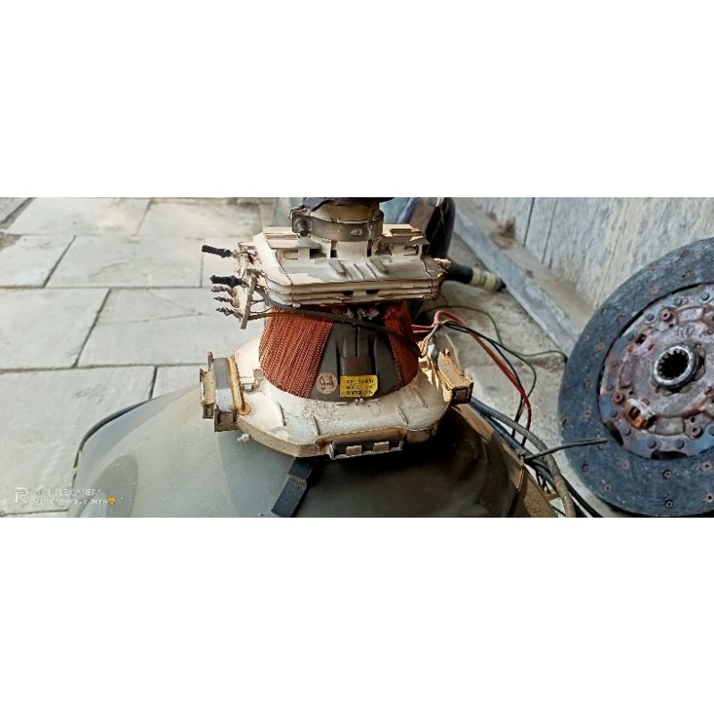 Defleksi Yoke atau Konde tv Sanyo flat 21 inch