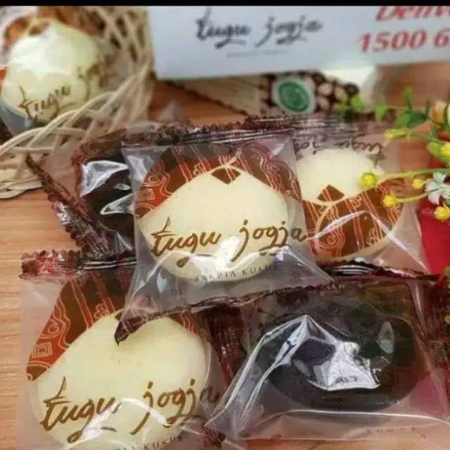 

Bakpia kukus tugu Jogja fresh ready PACKING KARDUS
