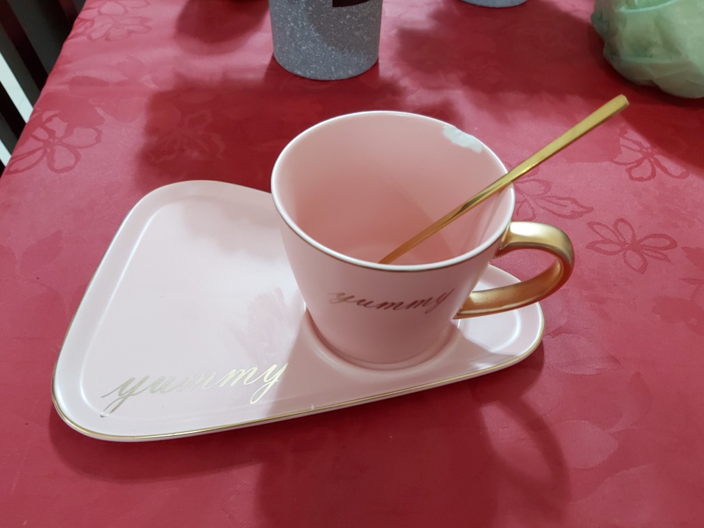 Gelas / Cangkir / Mug Minum Set Keramik Mewah Susu Teh Kopi Dengan Tray Alas Dan Sendok European