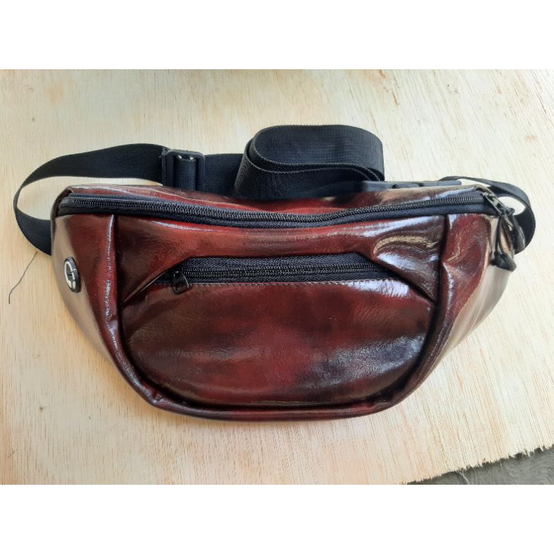 Tas Selempang Kulit Bahu Waist Bag Pria / Tas Pinggang Pria Waistbag