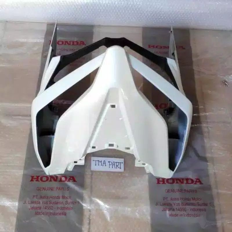 Paketan full set Body Depan sayap Tameng garnish lampu Vario 125 150 New 2018 2019 Putih original