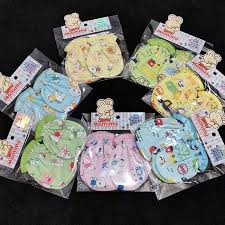 Mamimu Sarung tangan dan kaki STK motif putih dan warna