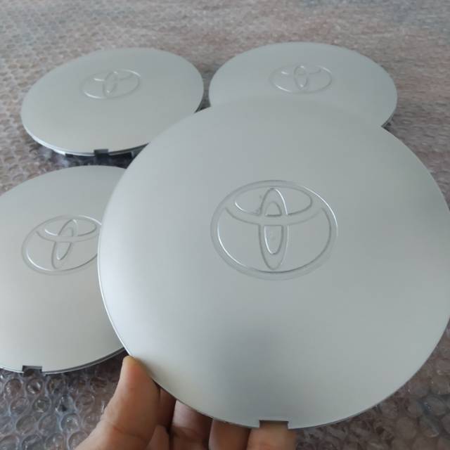 Tutup velg kijang grand exstra