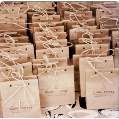 

PAPERBAG TAS size 11.75 x 4 x 15.5 cm KERTAS CUSTOM DESIGN SUKA -SUKA Hypergrow