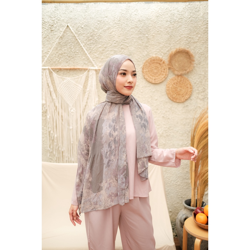 ZM Zaskia Mecca - Chasya Orchid Pashmina Plisket - Jelita Indonesia - Edisi Lamun Ombak-1