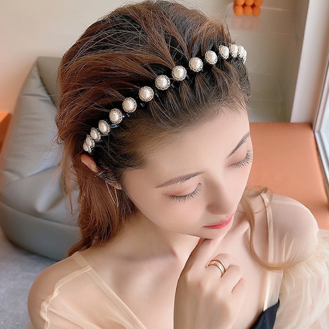 Bando Mutiara Kristal Mutiara Wanita Dewasa Rambut Korea Fashion Bandana Wanita Ikat Kepala Sederhana Gaya Lucu Headband / Korean Hair Band Head Pearl Pearls Cantik Bermotif