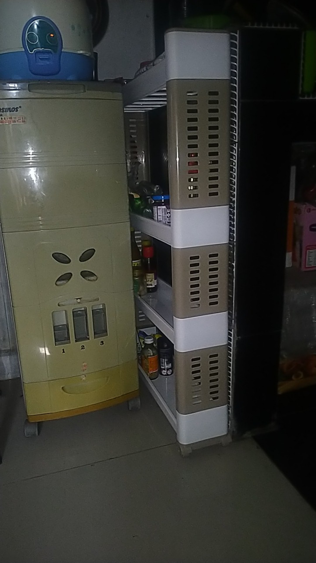 Ace Krishome Rak Sisipan 4 Tingkat/rak Susun/rak Dapur/rak Bumbu/rak Sempil Slim Rack