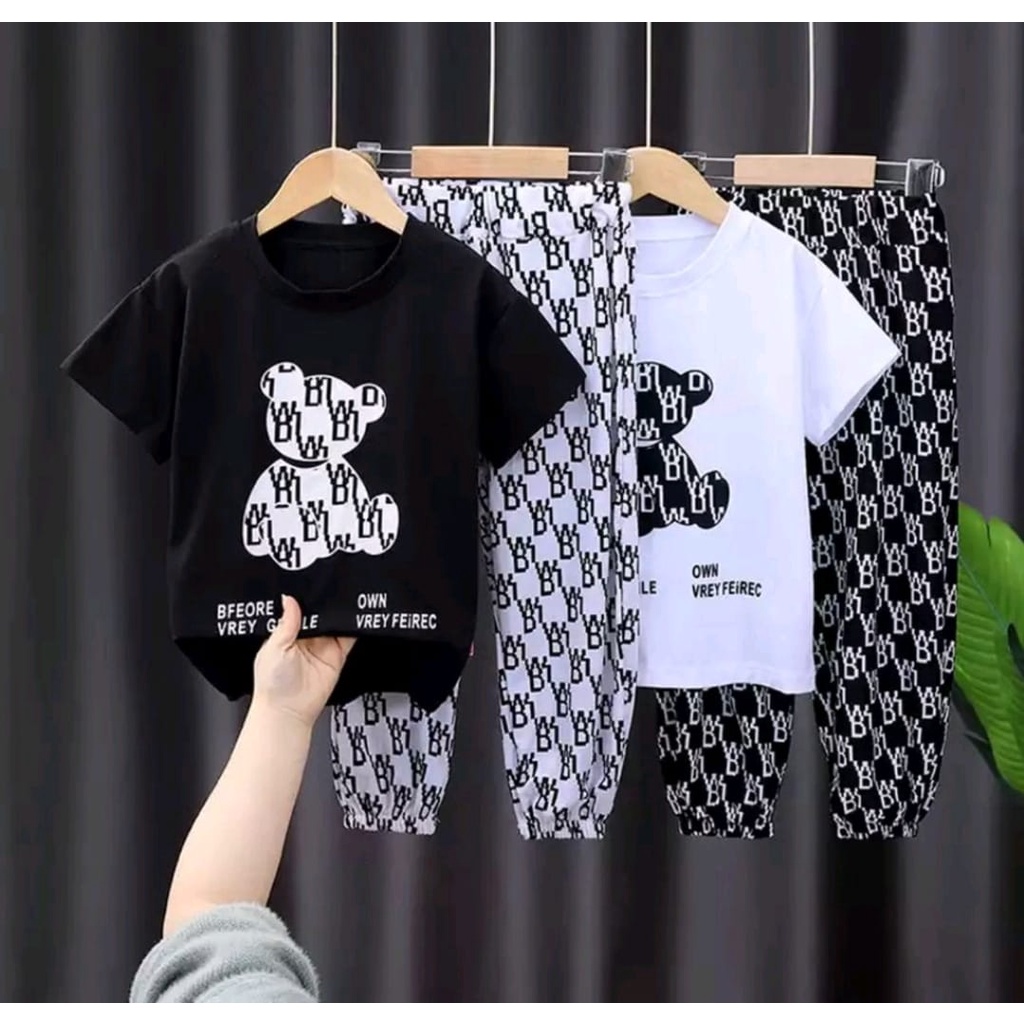 setelan baju bayi anak motif bear panda dbox size 1-5 tahun bahan katun lembut terbaru terlaris/ setelan baju bayi anak laki laki/ setelan baju bayi anak perempuan/ setelan baju bayi anak cowo/ setelan baju bayi anak cewe/ baju anak terbaru