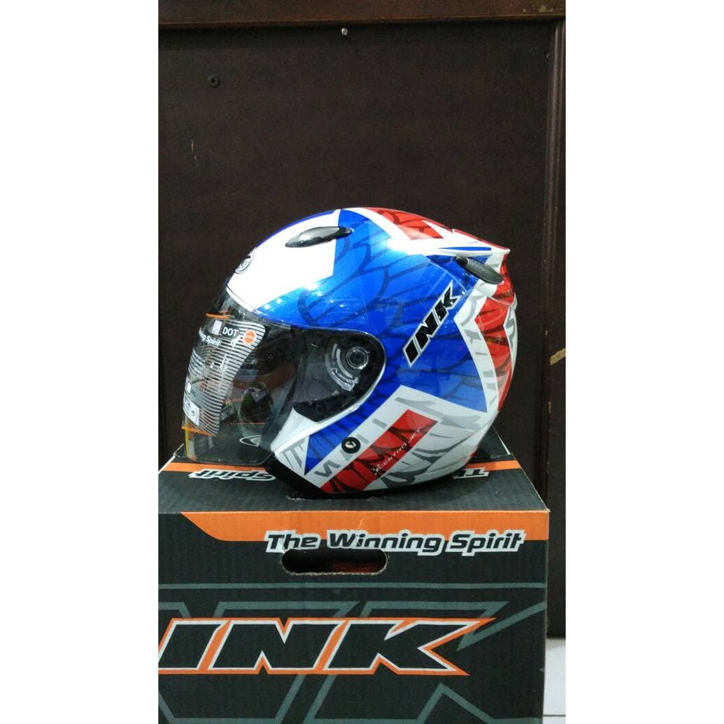 helm Ink Centro jet motif
