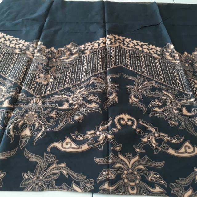 Batik sogan lawasan