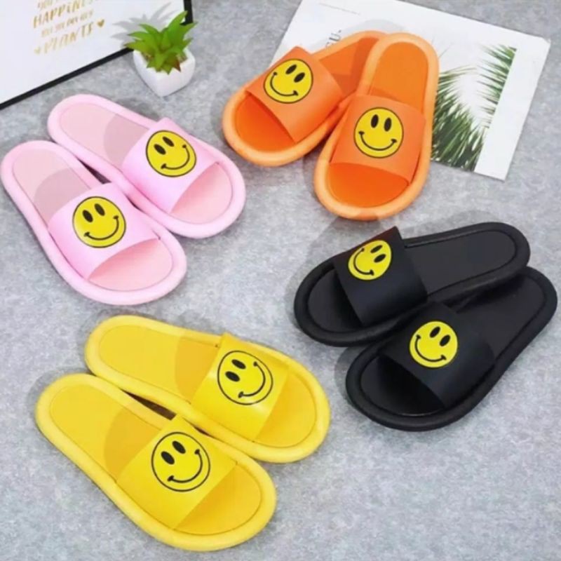 SANDAL WANITA KARAKTER SMILE MELIA