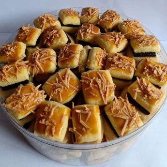 

kue kering homemade stik tumpuk keju / choco stick Cheese wijsman